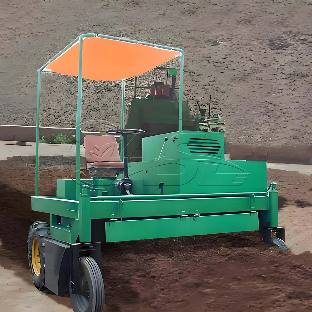 Moving Type compost Turner