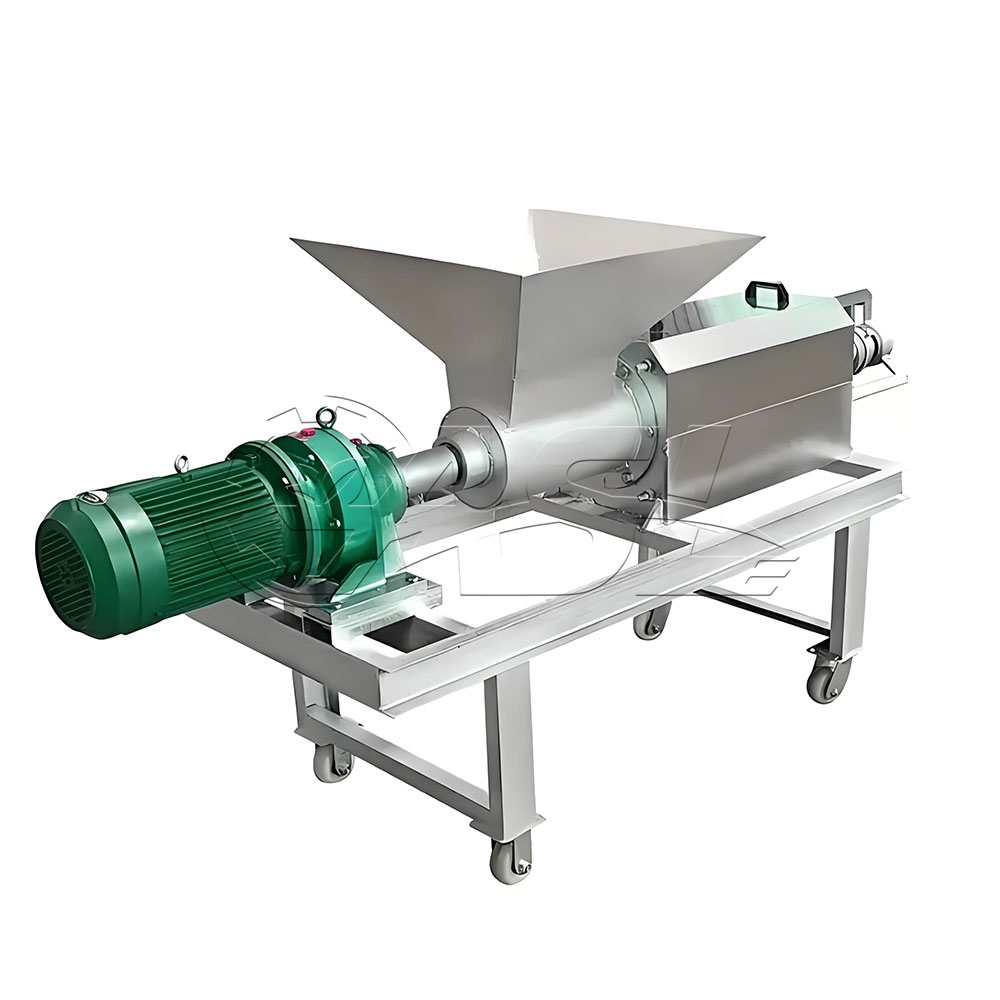 Spiral solid-liquid separator